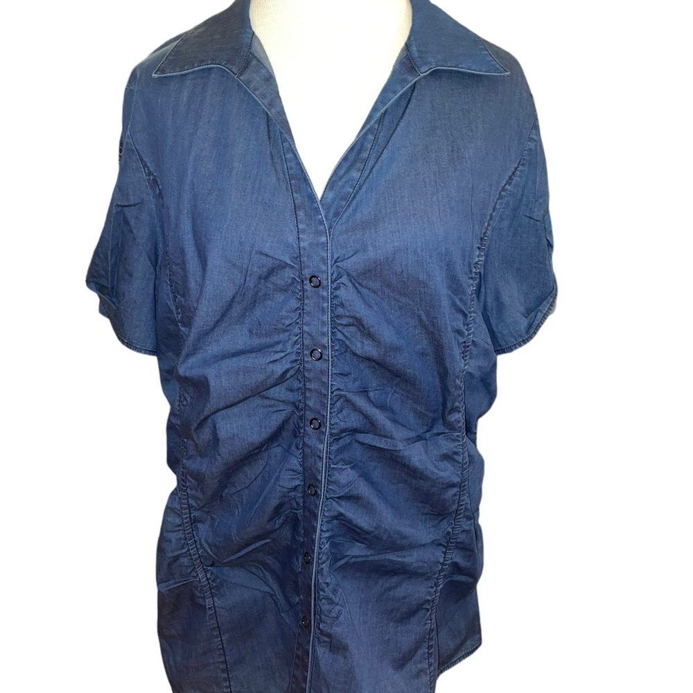 Lafayette 148 chambray blouse sise 16